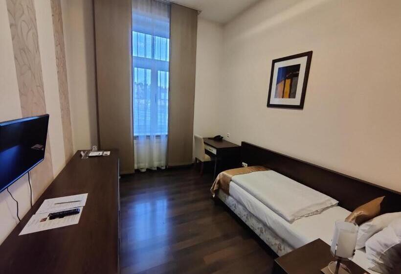 חדר סטנדרט יחיד, Boutique Hotel Sopianae