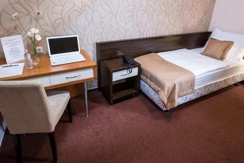 اتاق استاندارد یک نفره, Boutique Hotel Sopianae
