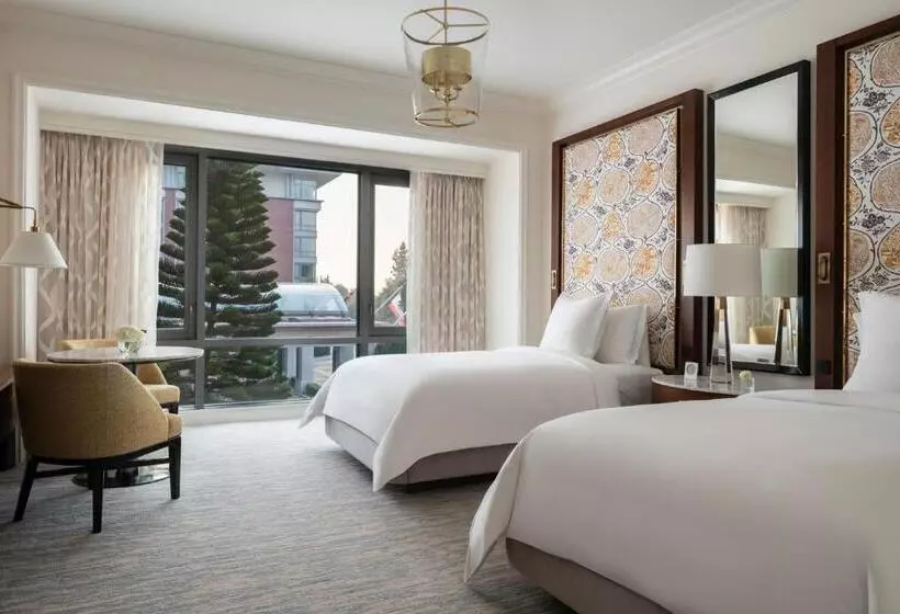 デラックスルーム, Four Seasons Hotel Westlake Village