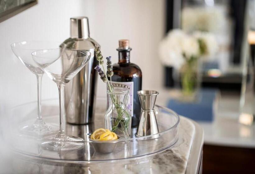 디럭스 룸, Four Seasons Hotel Westlake Village