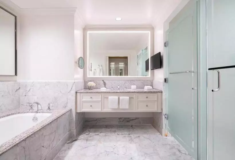 キングサイドベッドのスタンダードワンルーム, Four Seasons Hotel Westlake Village