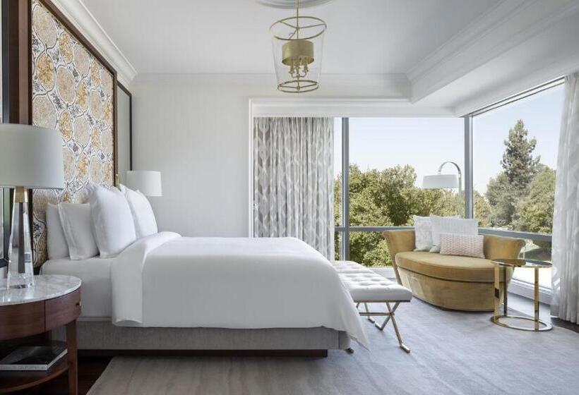 جناح لذوى الاحتياجات الخاصة, Four Seasons Hotel Westlake Village