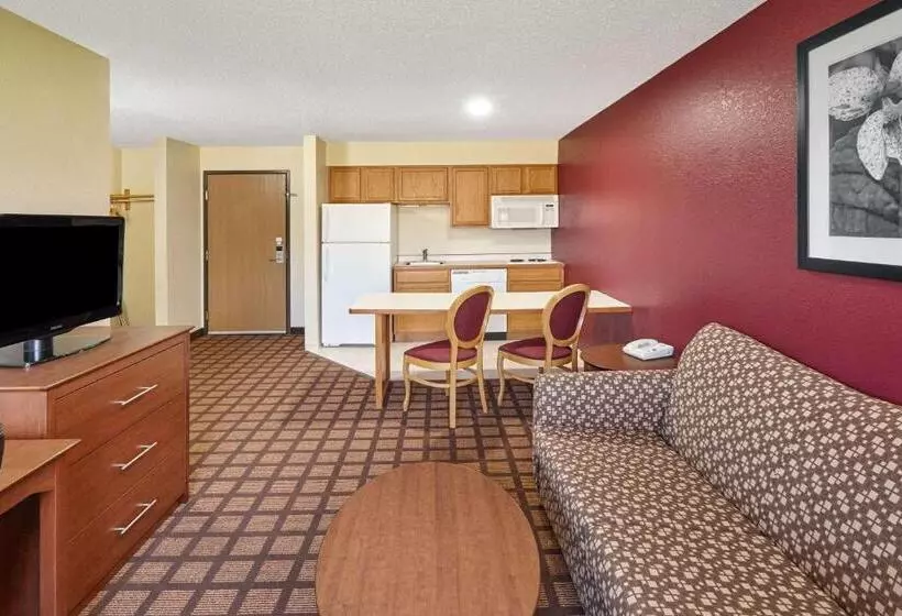 キングサイドベッドのスタンダードワンルーム, Americinn By Wyndham Burlington