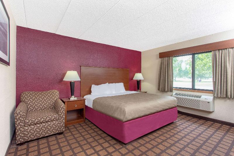 Номер Deluxe Кровать Кинг, Americinn By Wyndham Burlington