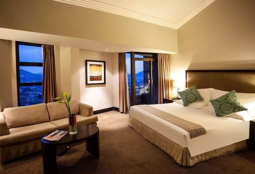 اتاق سوپریور, Avani Lesotho Hotel & Casino