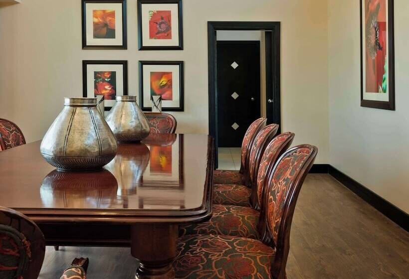 总统套房, Avani Lesotho Hotel & Casino