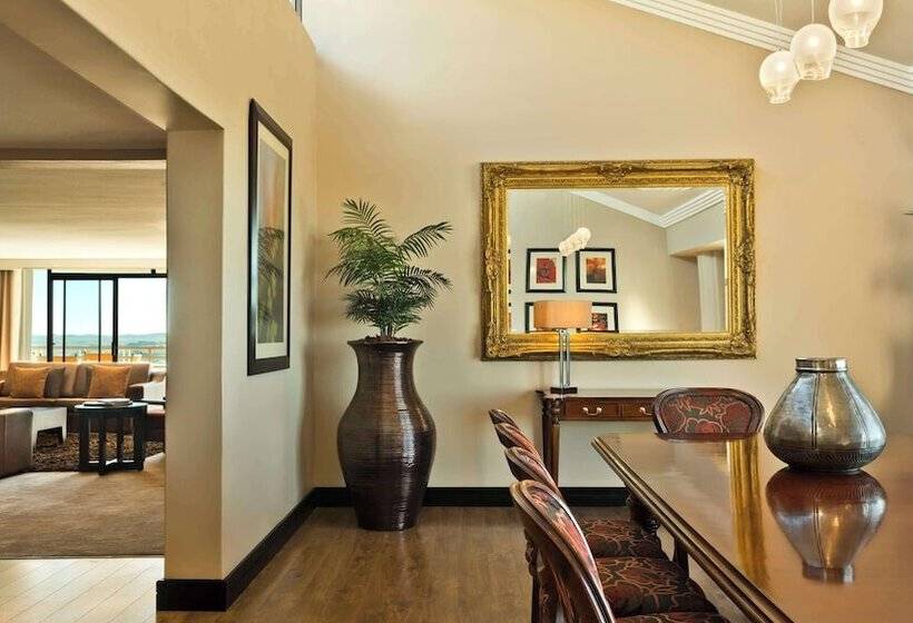 总统套房, Avani Lesotho Hotel & Casino