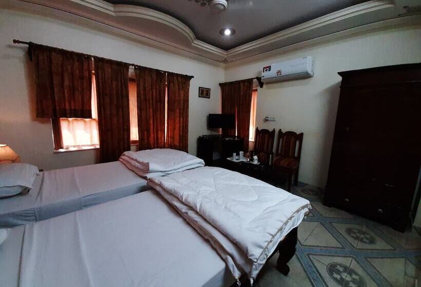 수피리어 룸, Master Paradise