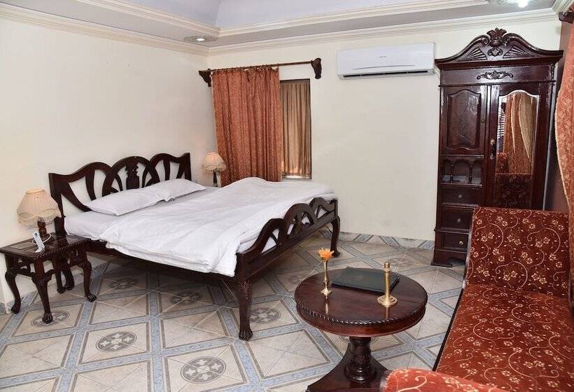 수피리어 룸, Master Paradise