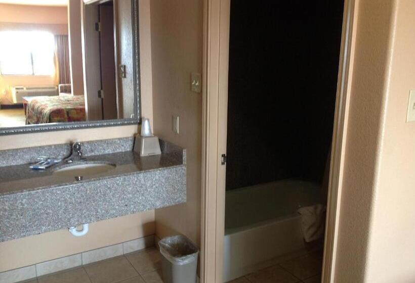Люкс Кровать Кинг, Budgetel Inn And Suites