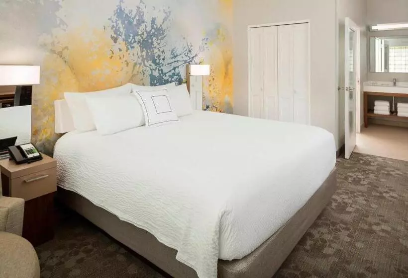身障者適用キングサイズベッドルーム, Courtyard Palo Alto Los Altos