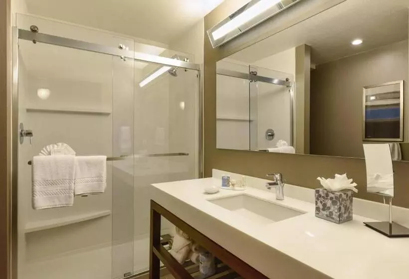 身障者適用キングサイズベッドルーム, Courtyard Palo Alto Los Altos