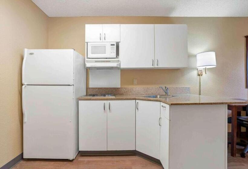 إستوديو قياسى, Extended Stay America Suites  Los Angeles  Torrance Harborgate Way