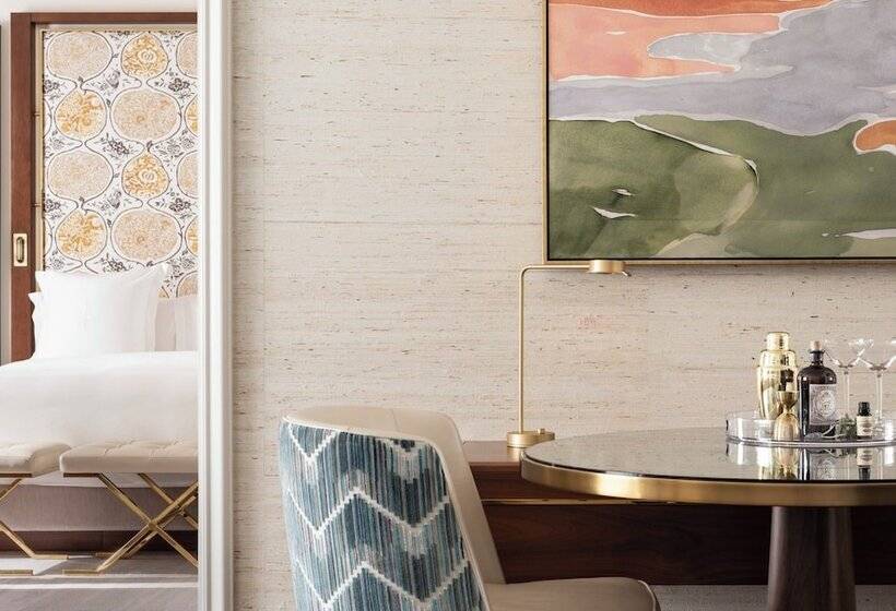 جناح, Four Seasons Hotel Westlake Village