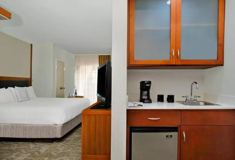 キングサイドベッドのスタンダードワンルーム, Springhill Suites By Marriott Madera