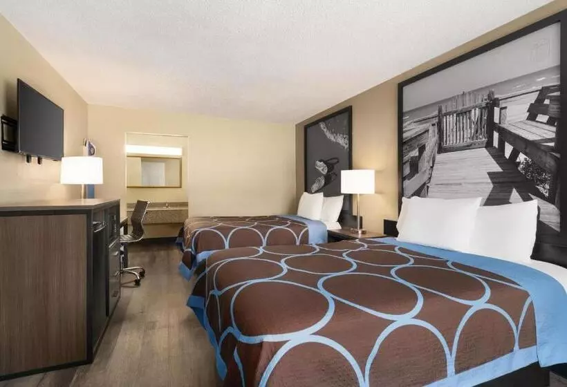 اتاق استاندارد با 2 تخت دوبل, Super 8 By Wyndham Gulfport Biloxi Airport