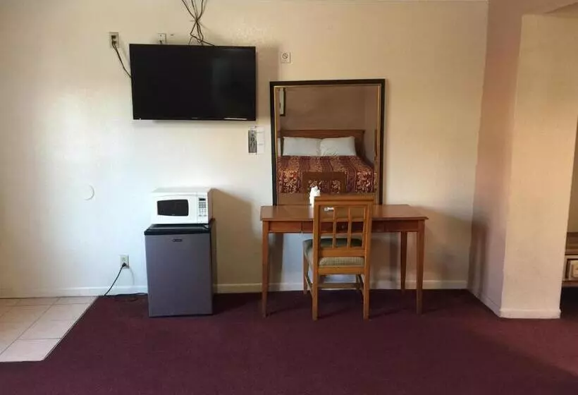 Perhehuone, Mission Motel