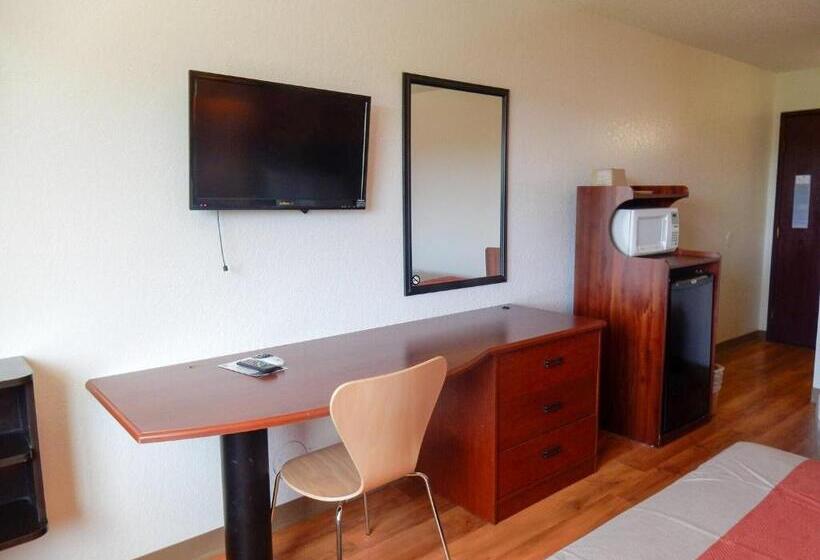 غرفه قياسيه سريرين مزدوجين, Ashley Inn Ponca City