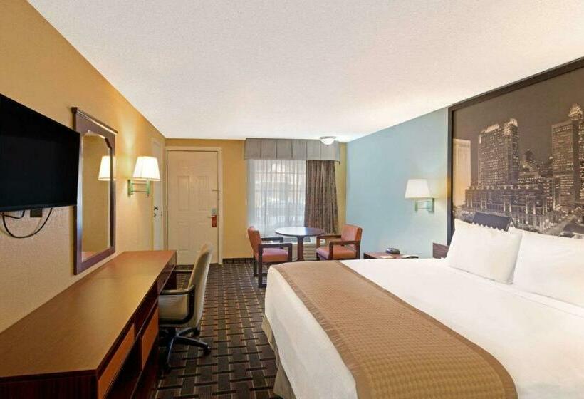 اتاق استاندارد با تخت بزرگ, Rodeway Inn Charlotte Airport Area