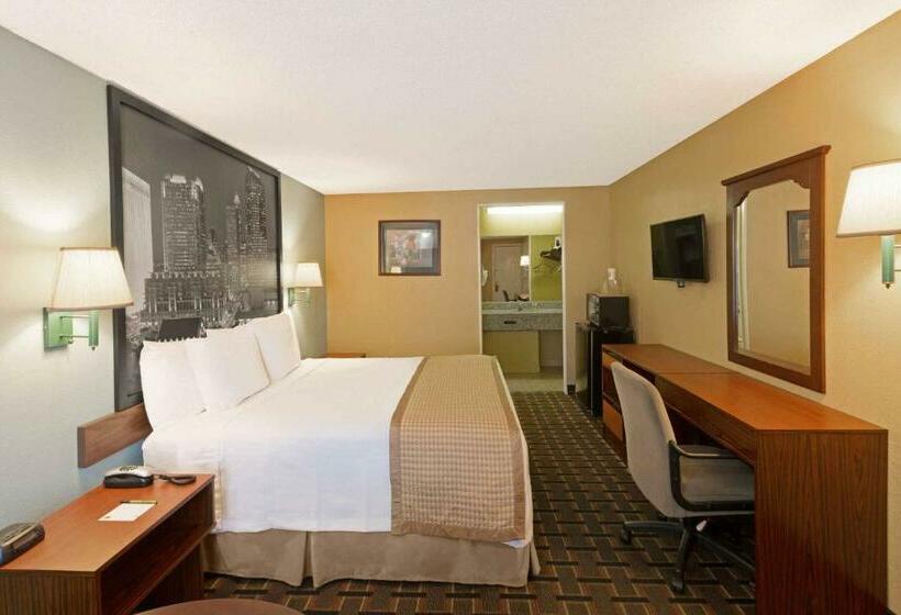 اتاق استاندارد با تخت بزرگ, Rodeway Inn Charlotte Airport Area