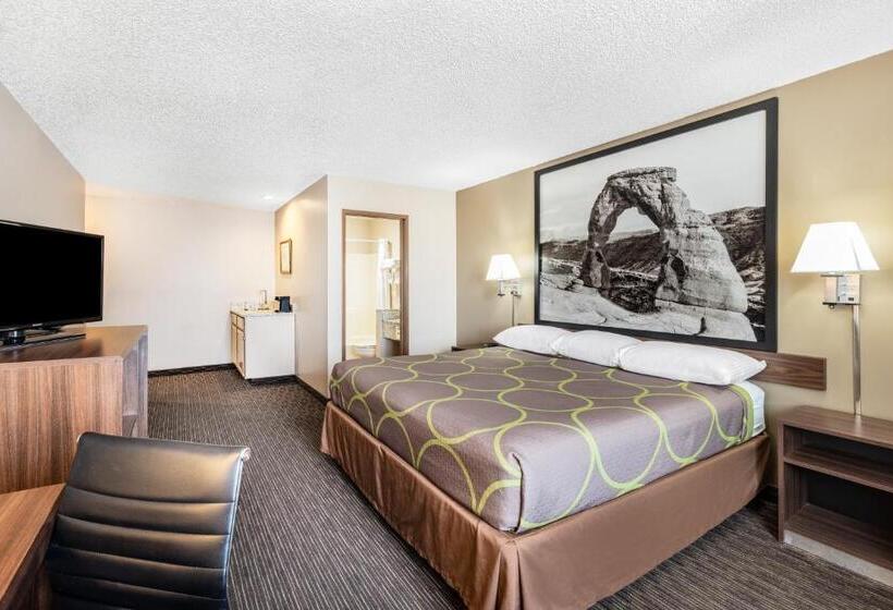 اتاق استاندارد با تخت بزرگ, Super 8 By Wyndham Richfield Ut