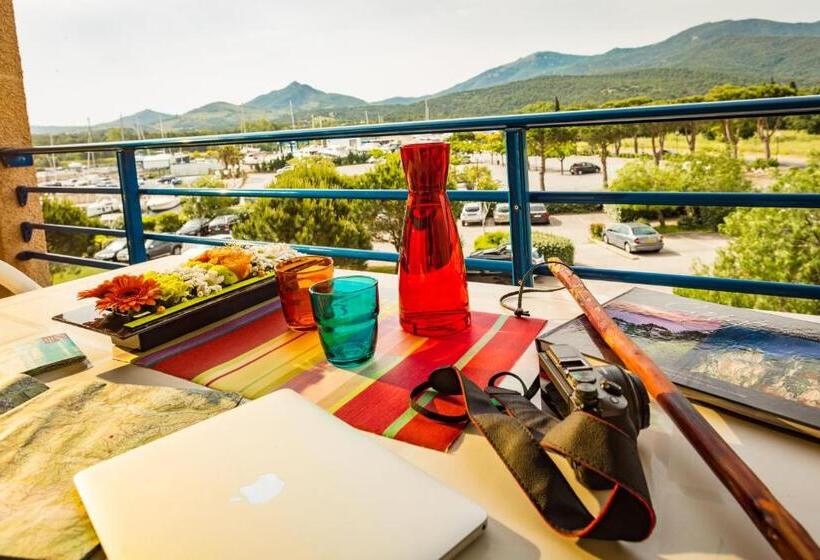 スタンダードスタジオ, Residence Mer & Golf Port Argeles