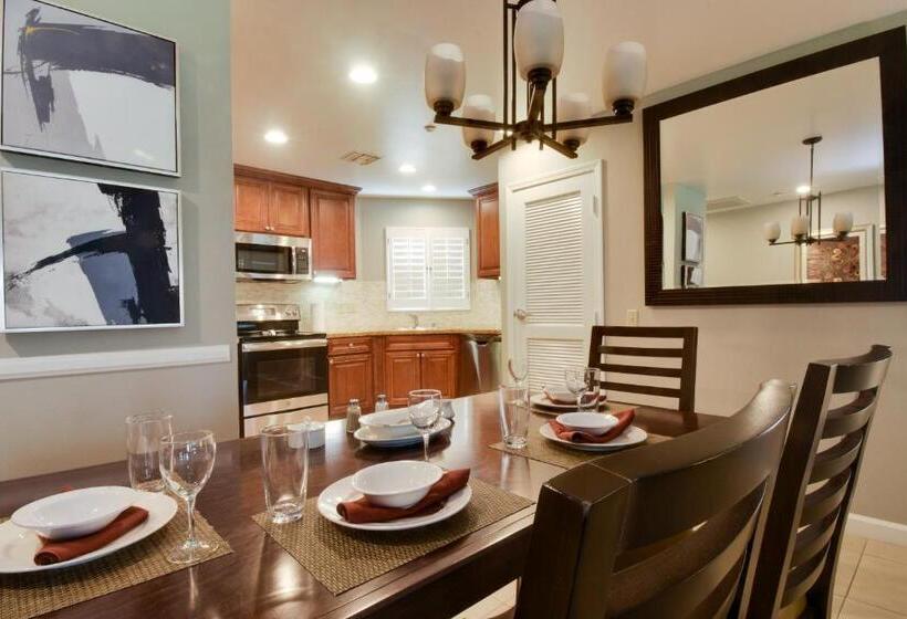 Вилла 1 Спальня, Hyatt Vacation Club At The Welk, San Diego