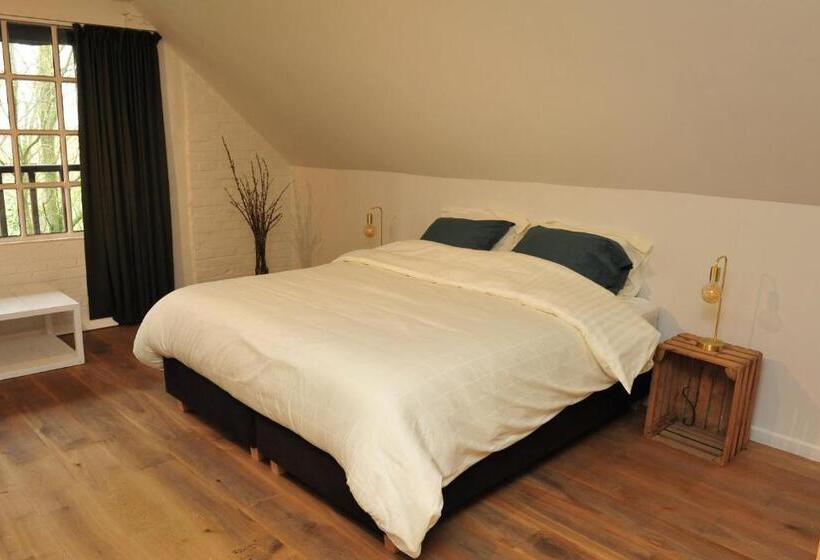 家庭套房, B&b T Burreken