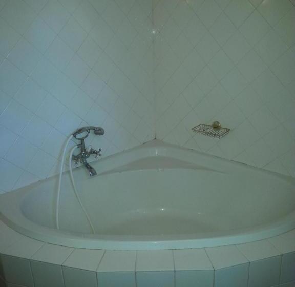 ２ベッドルームアパートメント, La Bousquatière