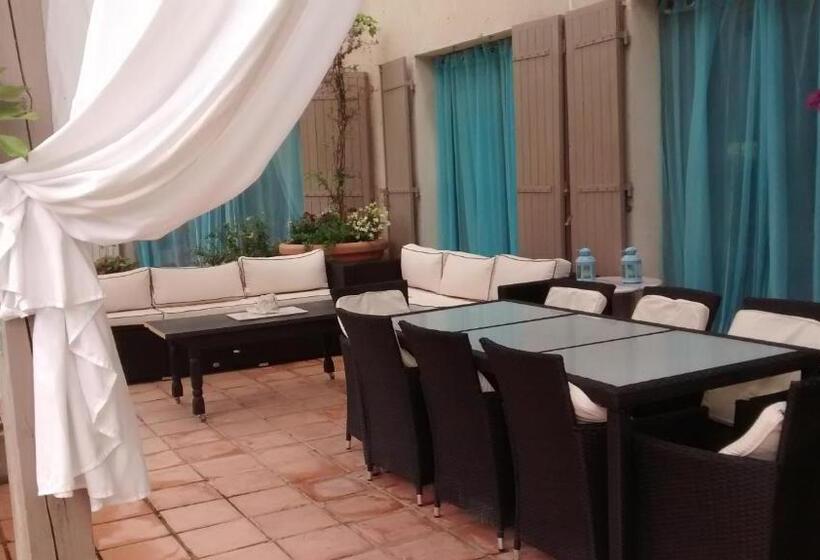 プール付き１ベッドルームヴィラ, La Bousquatière