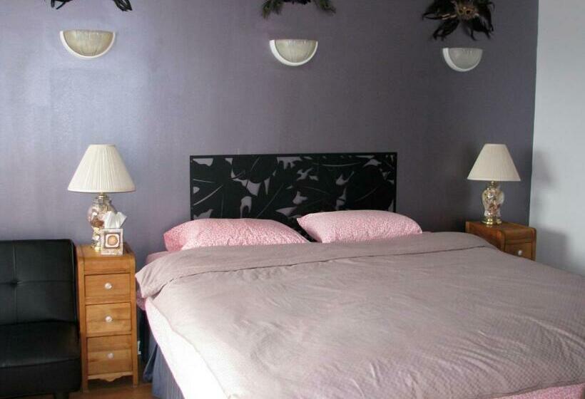 חדר סטנדרט חדר אמבטיה משותף, Fireflies Bed & Breakfast