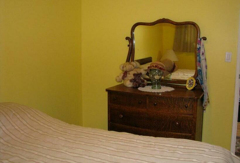 スタンダードルーム, Fireflies Bed & Breakfast