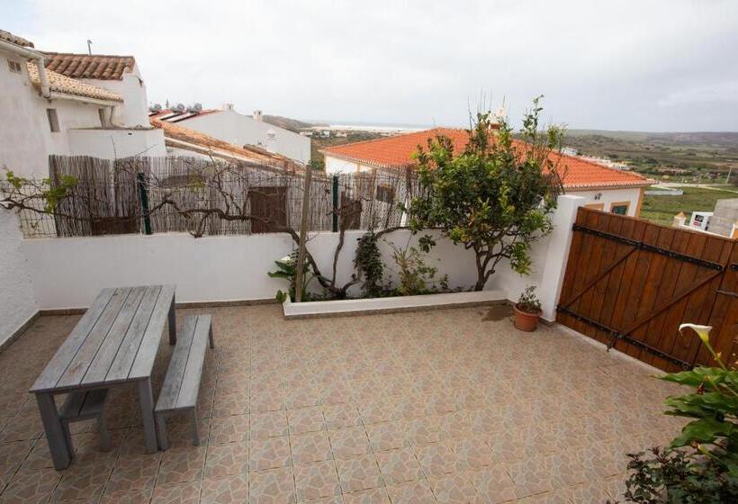 إستوديو قياسى مزودة بتراس, Casa Ardomar