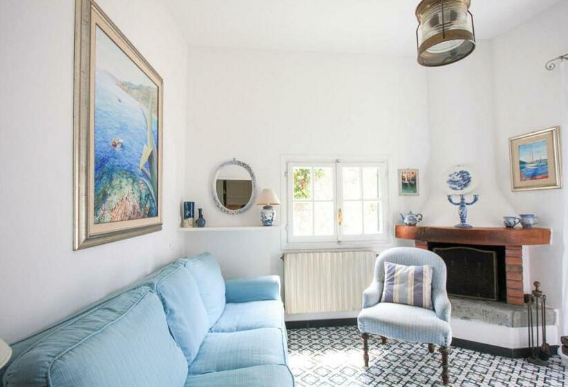 آپارتمان 1 خوابه با تراس, La Nave