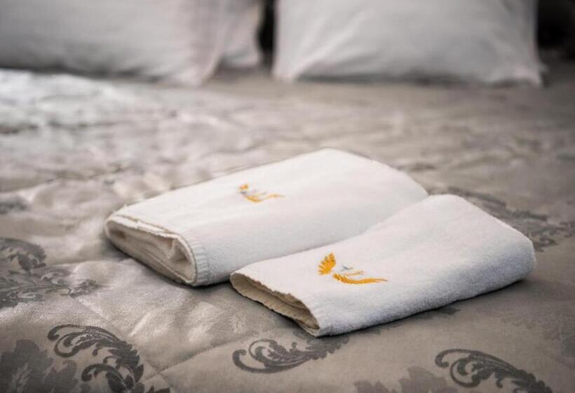 سوییت, Boutique