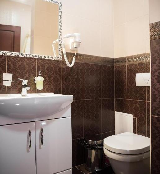 اتاق استاندارد سه نفره, Boutique