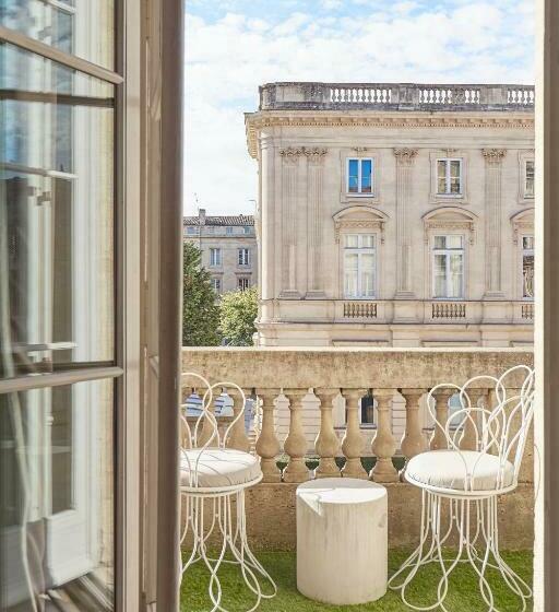 اتاق لوکس با بالکن, L Hôtel Particulier Bordeaux