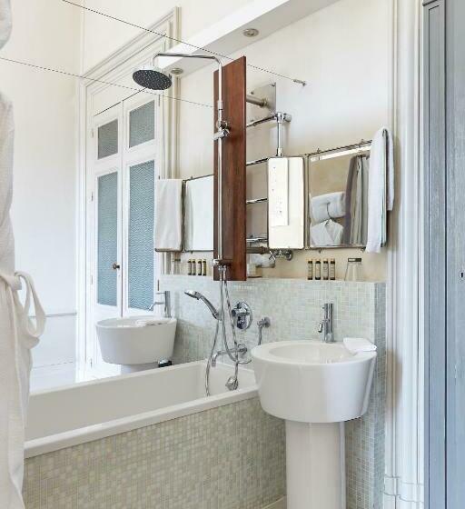 اتاق لوکس با بالکن, L Hôtel Particulier Bordeaux