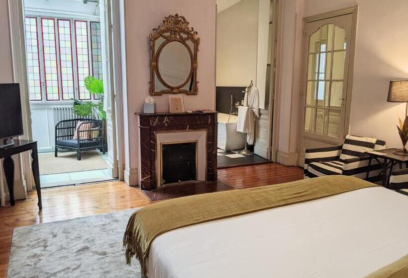 سوییت پرستیژ, L Hôtel Particulier Bordeaux