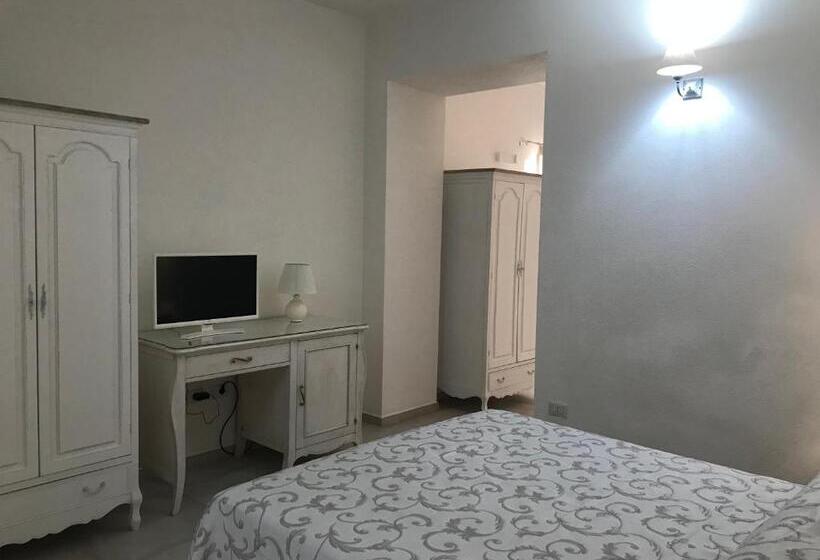 标准间带阳台, Marmè