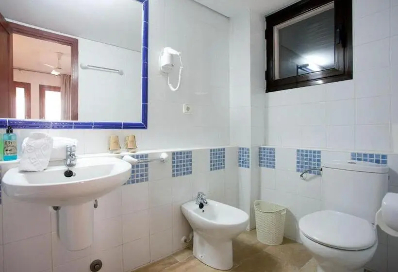 2ベッドルームのスーペリアアパートメント, Apartamentos Club Cala Azul