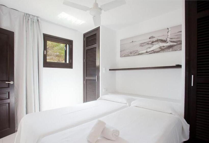 Апартаменты Superior 2 Спальни, Apartamentos Club Cala Azul