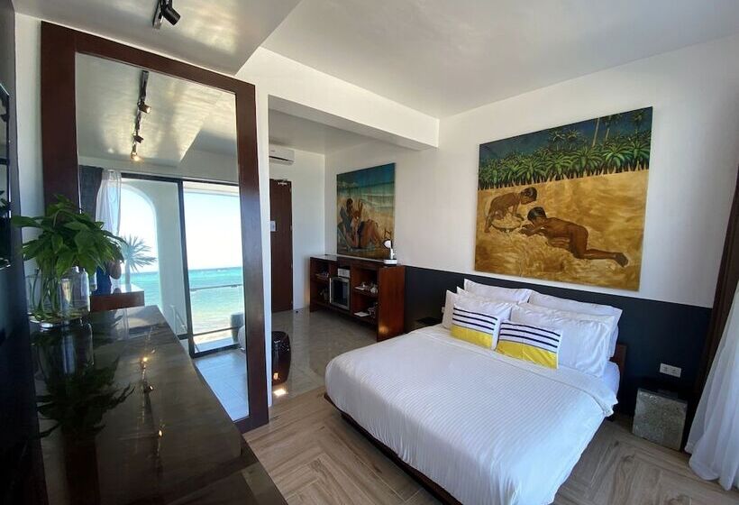 غرفة قياسية سرير مزدوج مطلة على البحر, Palassa Private Residences