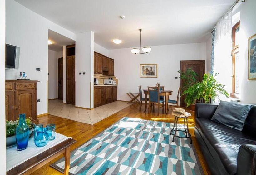 Люкс, Aparthotel Hornigold W Zielonej Kamienicy