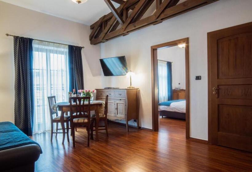 Апартаменты Deluxe 2 Спальни, Aparthotel Hornigold W Zielonej Kamienicy