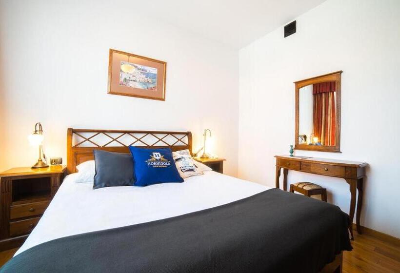 سوییت, Aparthotel Hornigold W Zielonej Kamienicy