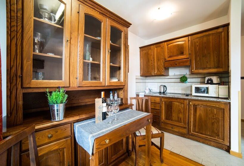 اتاق لوکس, Aparthotel Hornigold W Zielonej Kamienicy