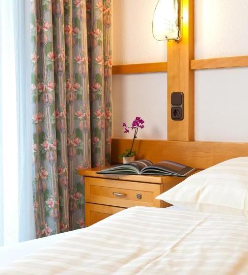 スタンダードルーム, Pension Koch