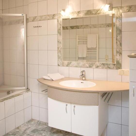 ファミリールーム, Pension Koch