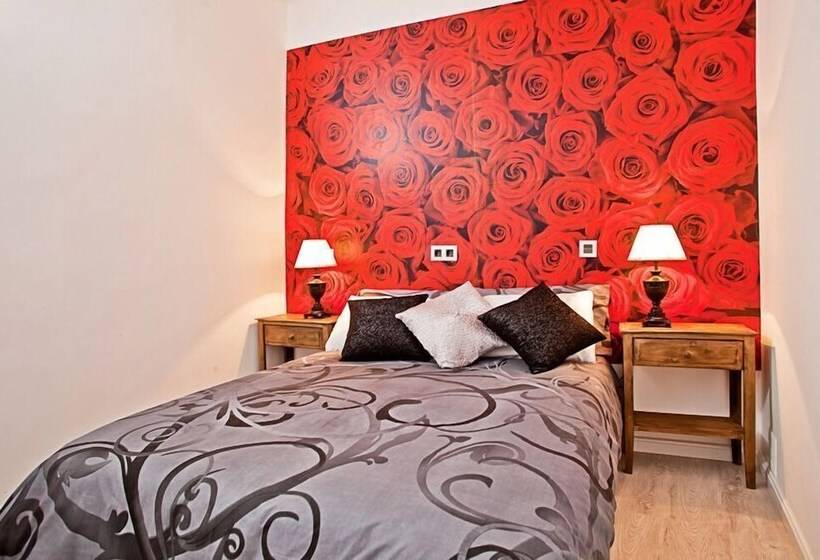 اتاق استاندارد, Hostal Foster